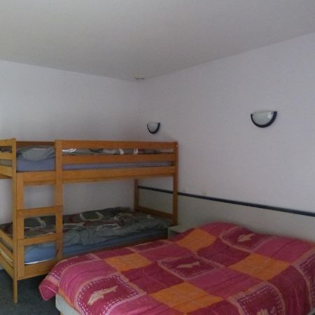 Leader Hotel Foucherans  المظهر الخارجي الصورة